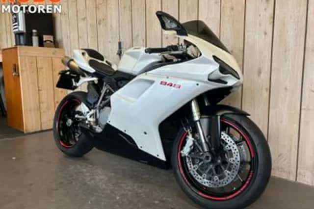Ducati 848 (2009) thumbnail 2