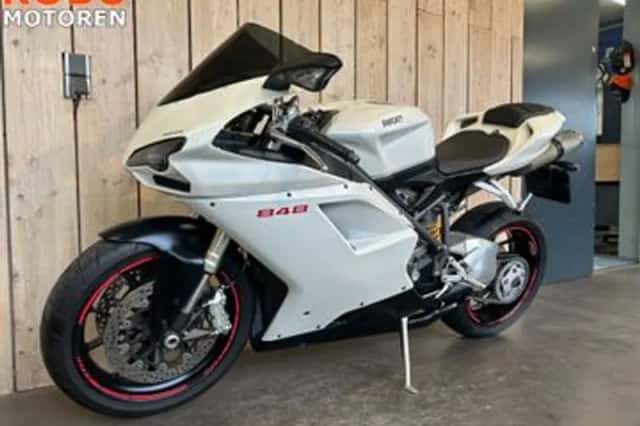 Ducati 848 (2009) thumbnail 4