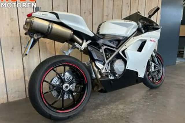 Ducati 848 (2009) thumbnail 6