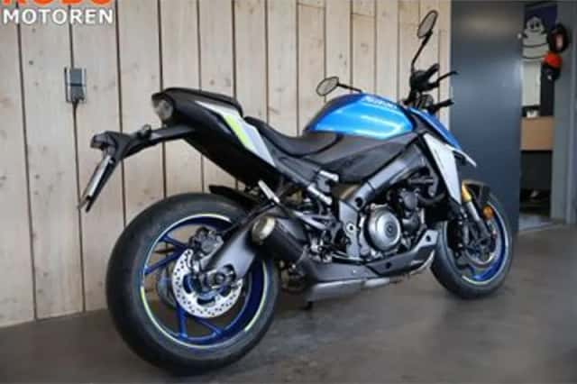 Suzuki GSX-S1000 (2022) thumbnail 3