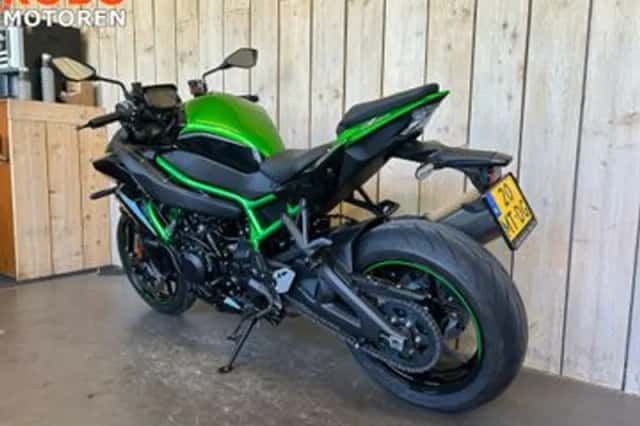 Kawasaki Z H2 (2023) thumbnail 6