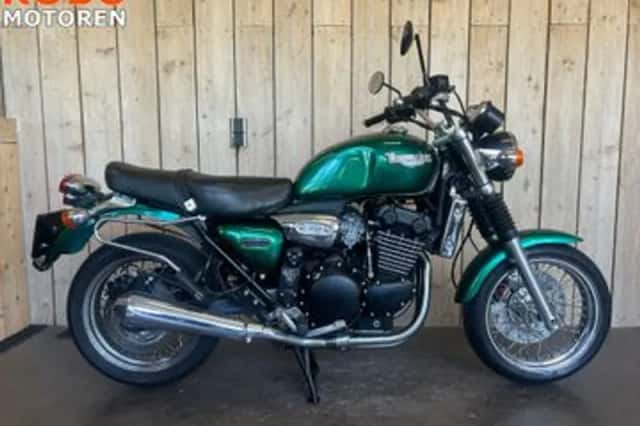 Triumph Legend TT (2000) thumbnail 1