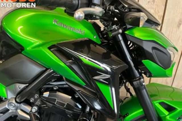 Kawasaki Z900 (2017) thumbnail 5