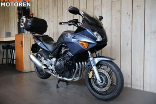 Honda CBF600SA (2004) thumbnail 2