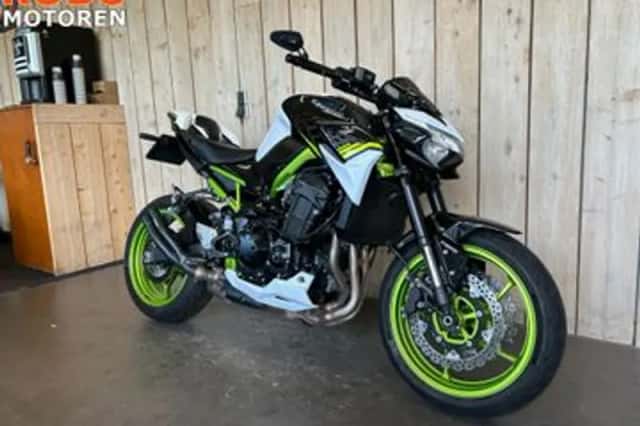 Kawasaki Z900 (2021) thumbnail 2