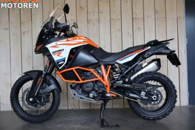KTM 1290 Super Adventure R (2017) thumbnail 3