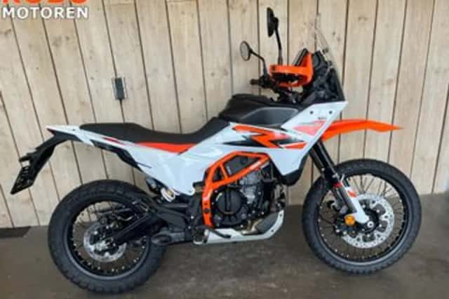 KTM 390 Adventure (2026) thumbnail 1