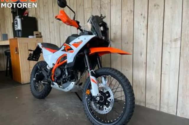 KTM 390 Adventure (2026) thumbnail 3