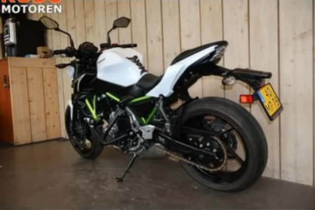 Kawasaki Z650 (2017) thumbnail 6