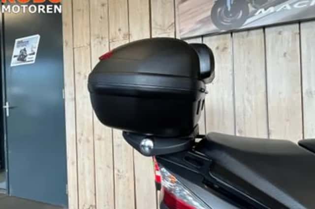 Suzuki AN 200 (2010) thumbnail 5