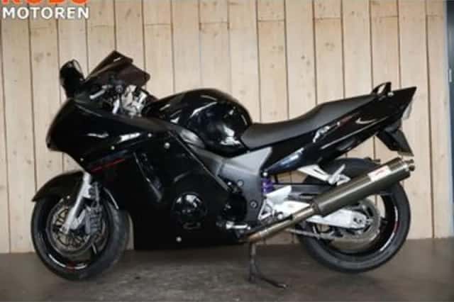 Honda CBR 1100XX (1997) thumbnail 3