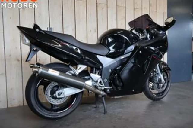 Honda CBR 1100XX (1997) thumbnail 4