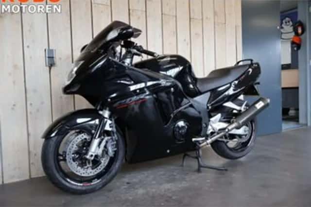 Honda CBR 1100XX (1997) thumbnail 5