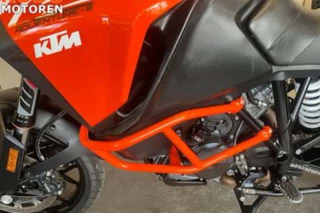 KTM 1290 Super Adventure S (2017) thumbnail 6
