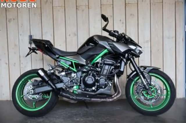 Kawasaki Z900 (2024) thumbnail 1