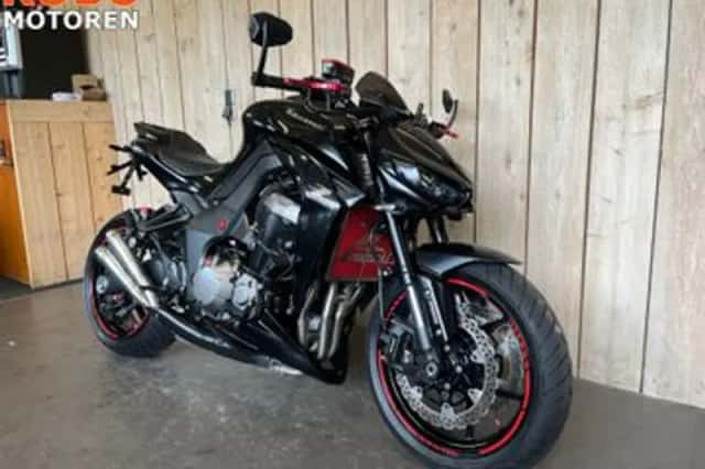 Kawasaki Z1000 (2014) thumbnail 3