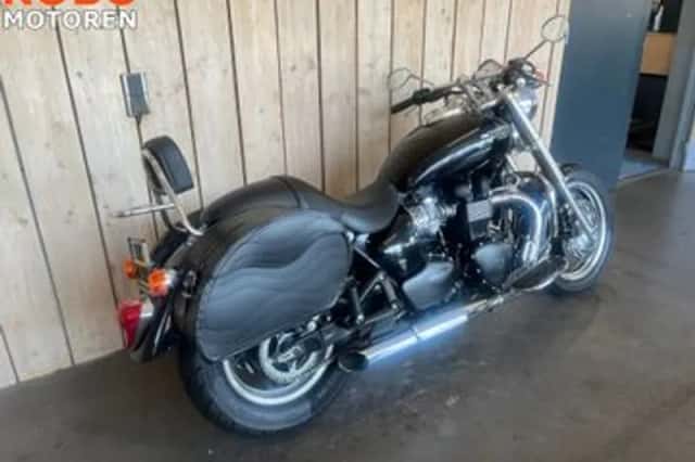 Triumph Speedmaster (2010) thumbnail 2