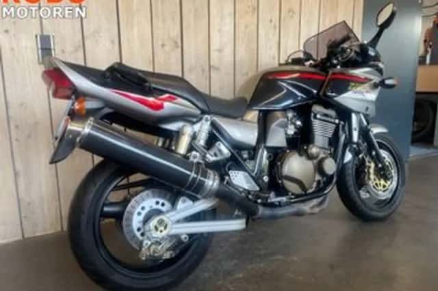 Kawasaki ZRX 1200 S (2001) thumbnail 2
