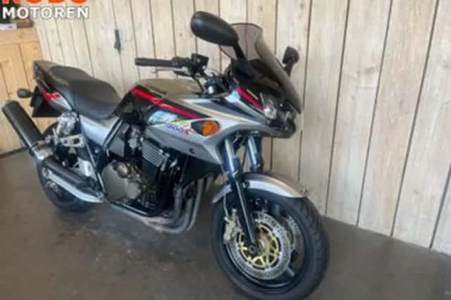 Kawasaki ZRX 1200 S (2001) thumbnail 3