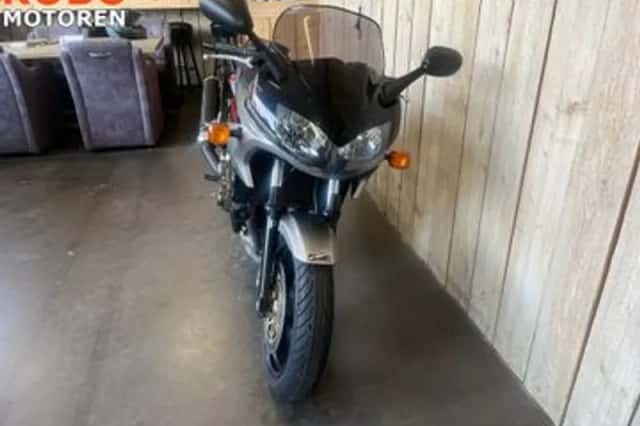 Kawasaki ZRX 1200 S (2001) thumbnail 4