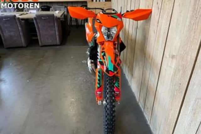 KTM 300 EXC SIX Days (2027) thumbnail 6