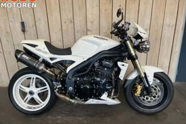 Triumph Speed Triple (2007) thumbnail 1