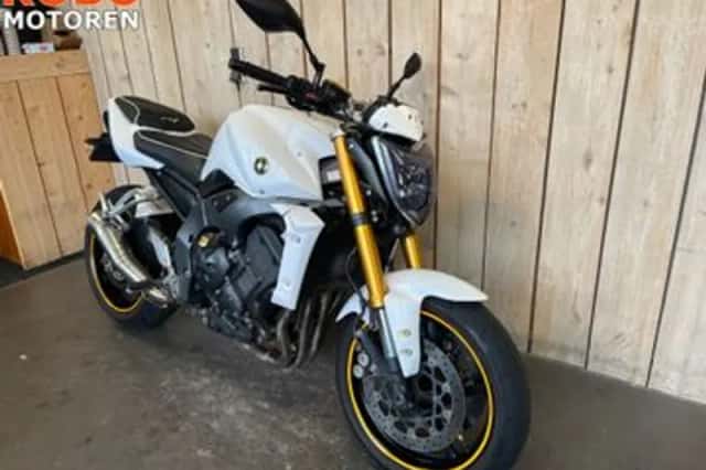 Yamaha FZ1 (2011) thumbnail 2