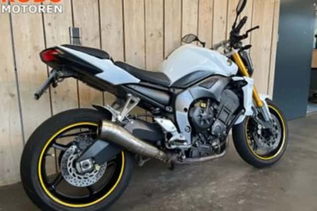 Yamaha FZ1 (2011) thumbnail 3