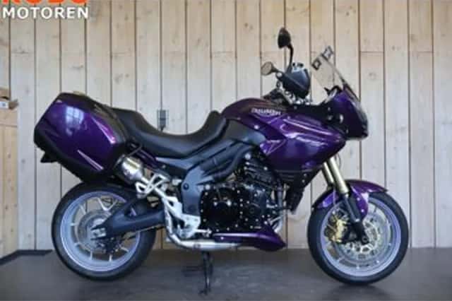 Triumph Tiger 1050 (2010) thumbnail 1