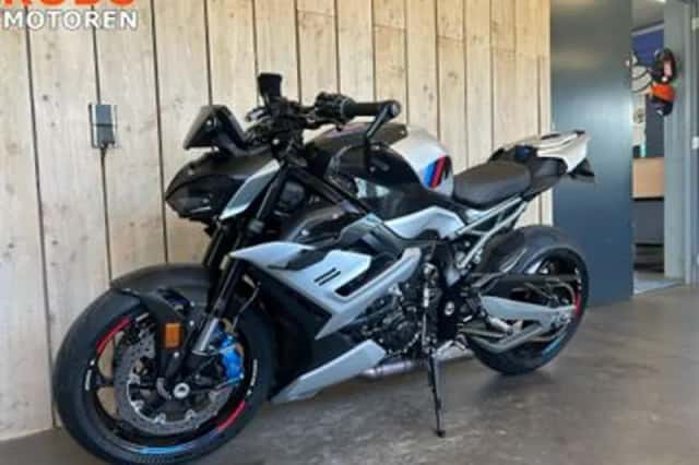BMW M 1000 R (2026) thumbnail 5