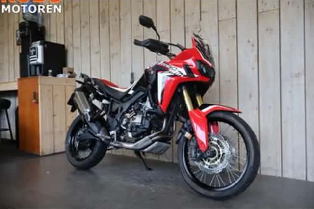 Honda CRF1000L (2016) thumbnail 2