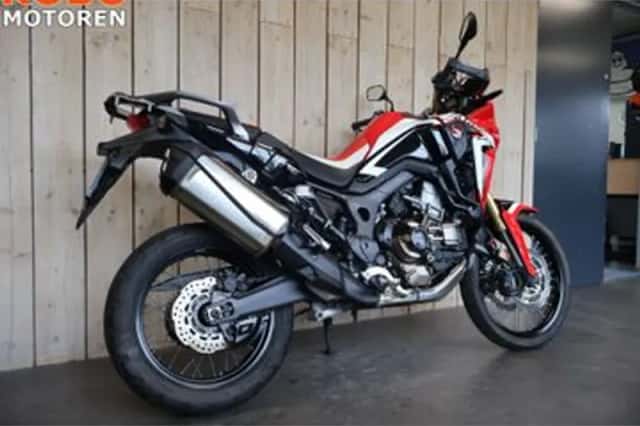 Honda CRF1000L (2016) thumbnail 4