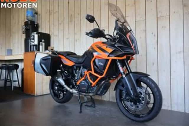 KTM 1290 Super Adventure (2019) thumbnail 2