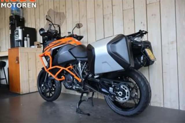 KTM 1290 Super Adventure (2019) thumbnail 4