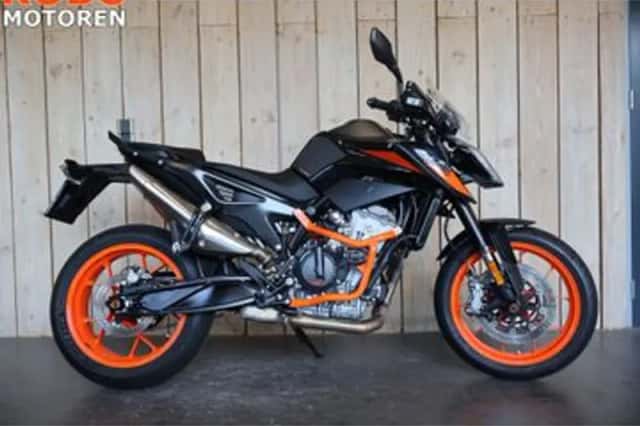 KTM 790 Duke (2021) thumbnail 1