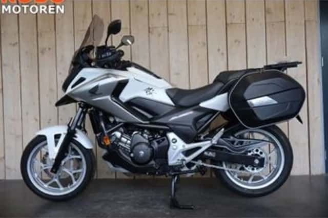 Honda NC750X (2018) thumbnail 3