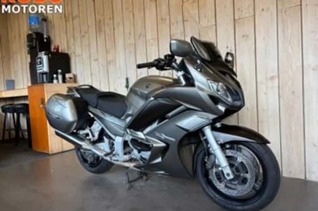 Yamaha FJR1300 (2013) thumbnail 2