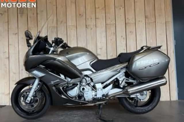 Yamaha FJR1300 (2013) thumbnail 3