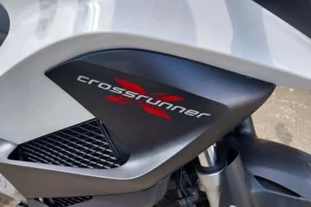 Honda VFR800 (2014) thumbnail 4