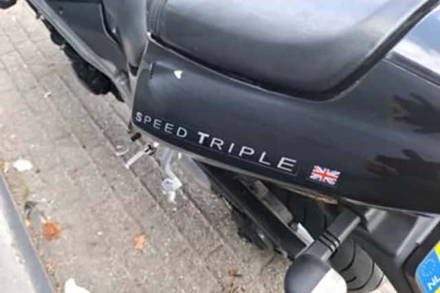 Triumph Speed Triple (2003) thumbnail 4