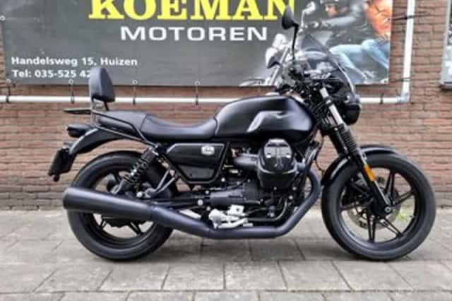 Moto Guzzi V 7 Stone 850 (2022) thumbnail 1