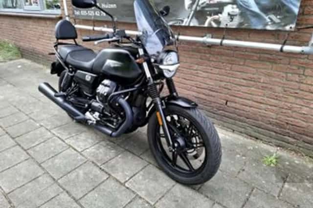 Moto Guzzi V 7 Stone 850 (2022) thumbnail 2