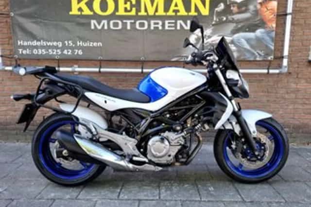 Suzuki V-Strom 650 (2018) thumbnail 1