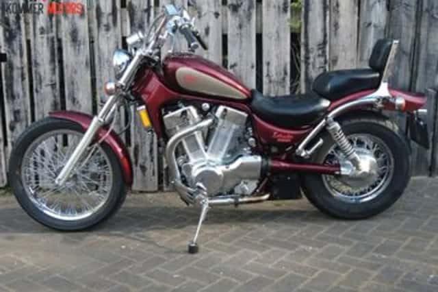 Suzuki VS 1400 Intruder (1993) thumbnail 1