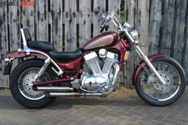 Suzuki VS 1400 Intruder (1993) thumbnail 2
