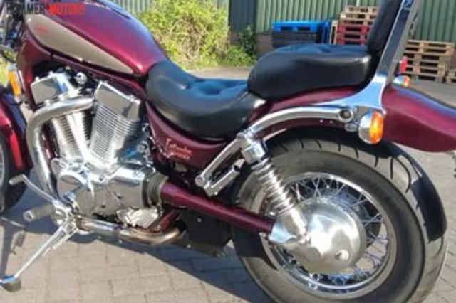Suzuki VS 1400 Intruder (1993) thumbnail 5