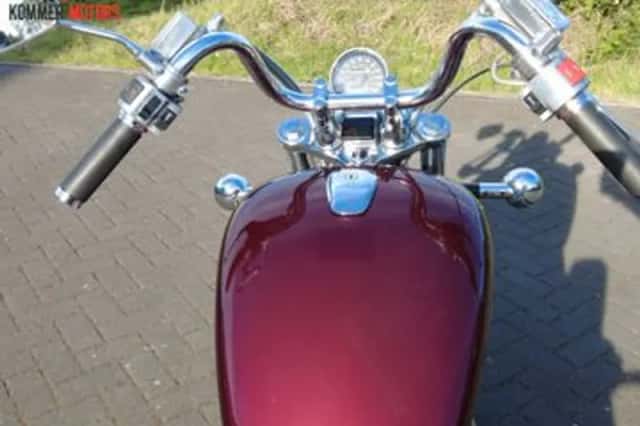 Suzuki VS 1400 Intruder (1993) thumbnail 6
