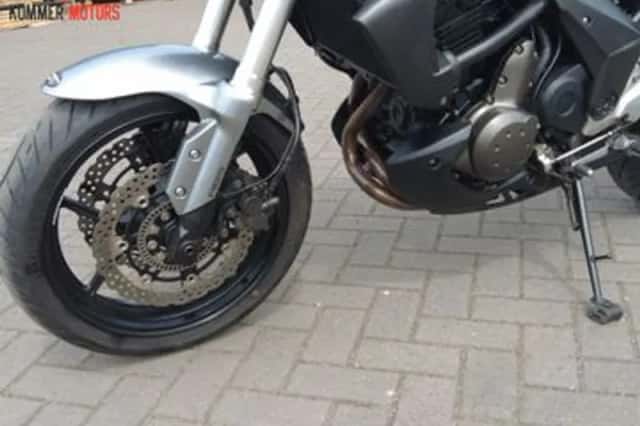 KAWASAKI KLE 650 VERSYS (2009) thumbnail 4
