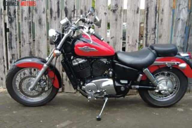 Honda VT 1100 C2 ACE (1995) thumbnail 1