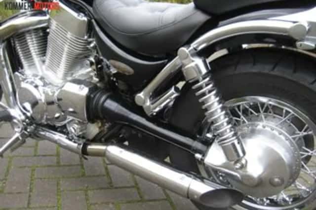 Suzuki VS 1400 Intruder (1989) thumbnail 5